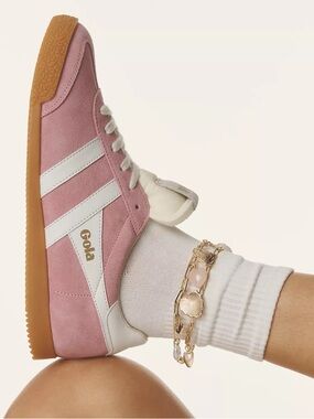 Gola Elan Sneakers NWOT. Size 7.5 Candy/White